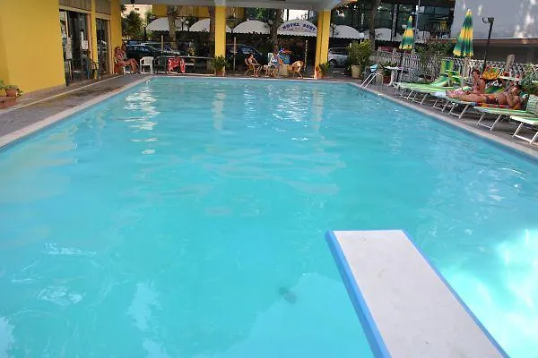 Hotel Susy Rivazzurra Di Rimini 3*,